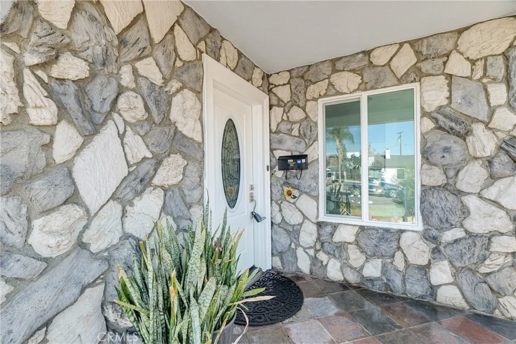 1618 Jess Street, Pomona, California 91766 home-pic-6